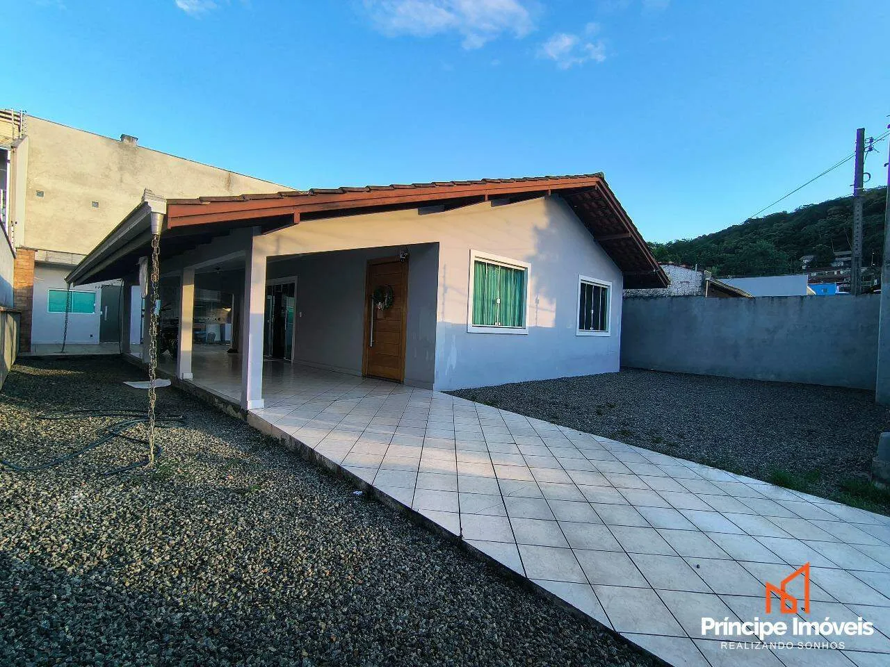 Casa com 2 quartos no Guanabara em Joinville — foto 3