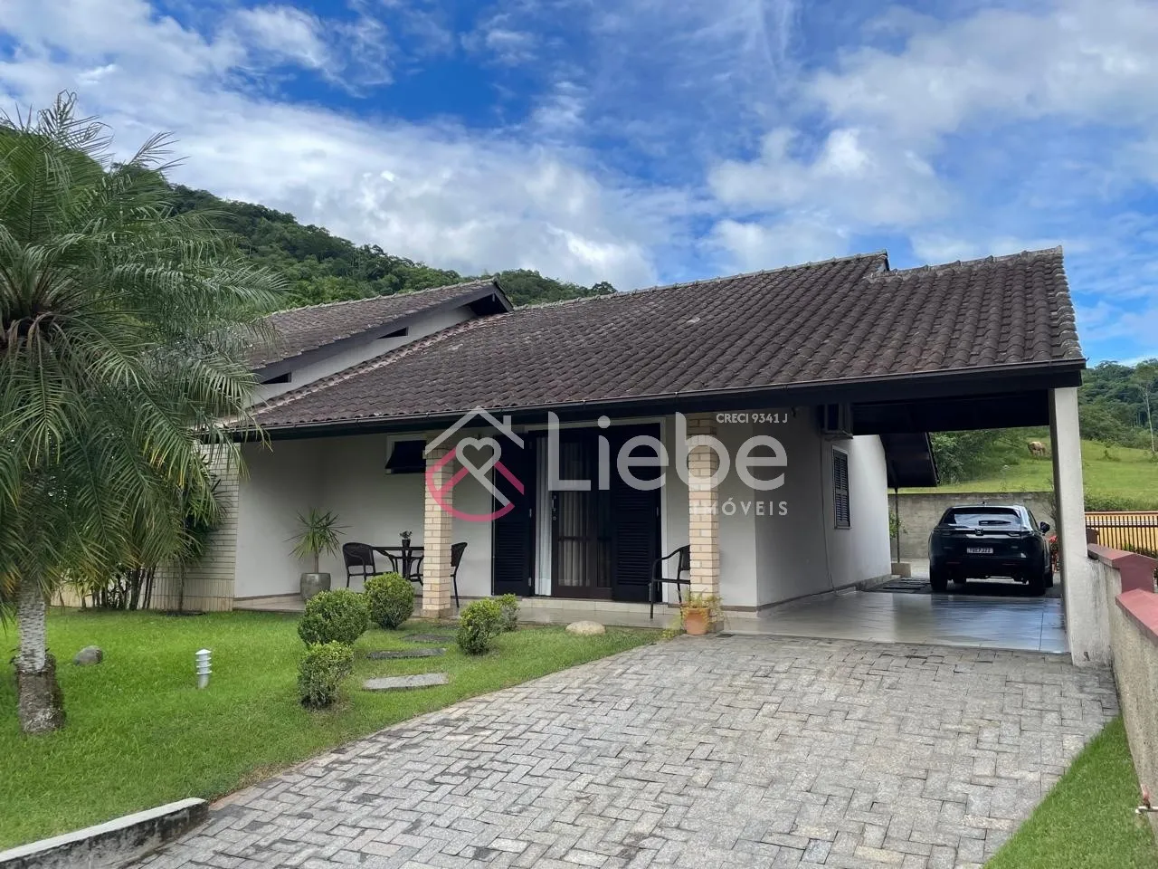 Linda casa Mobiliada em local privilegiado na cidade de Pomerode com 130,50m de área privativa. — foto 3