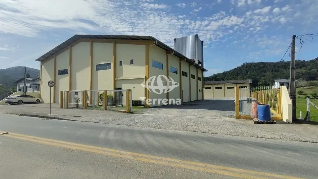 Galpão · para alugar · 750m² · Fidelis, Blumenau
