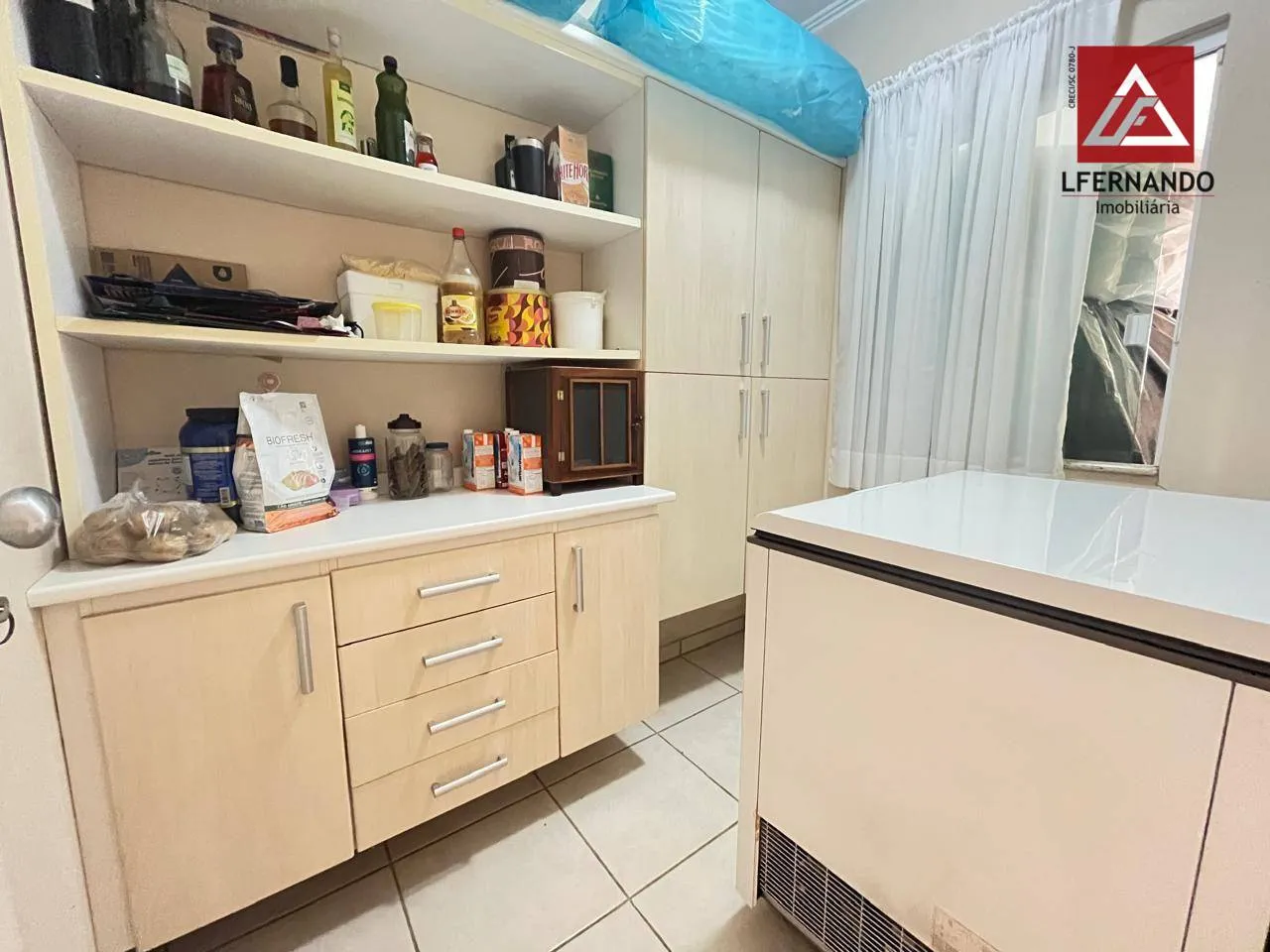 Casa mobiliada com 3 dormitórios, sendo 1 suíte à venda, 189 m por R$ 950.000 - Água Verde - Blumenau/SC — foto 7