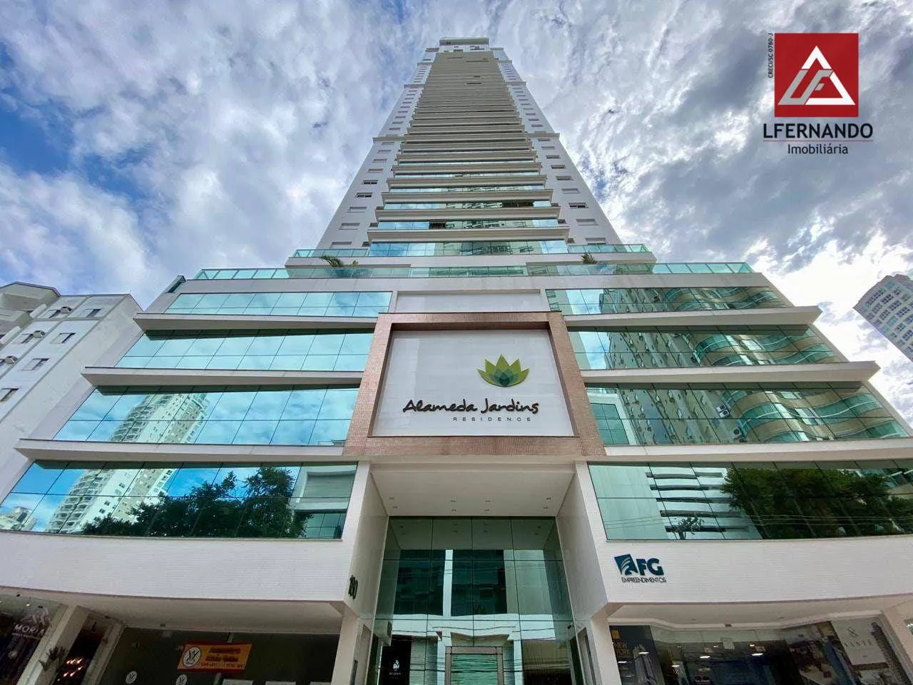 Apartamento à venda com 4 quartos e 4 suítes, 3 vagas, 234m² no Centro, Balneário Camboriú - foto 1