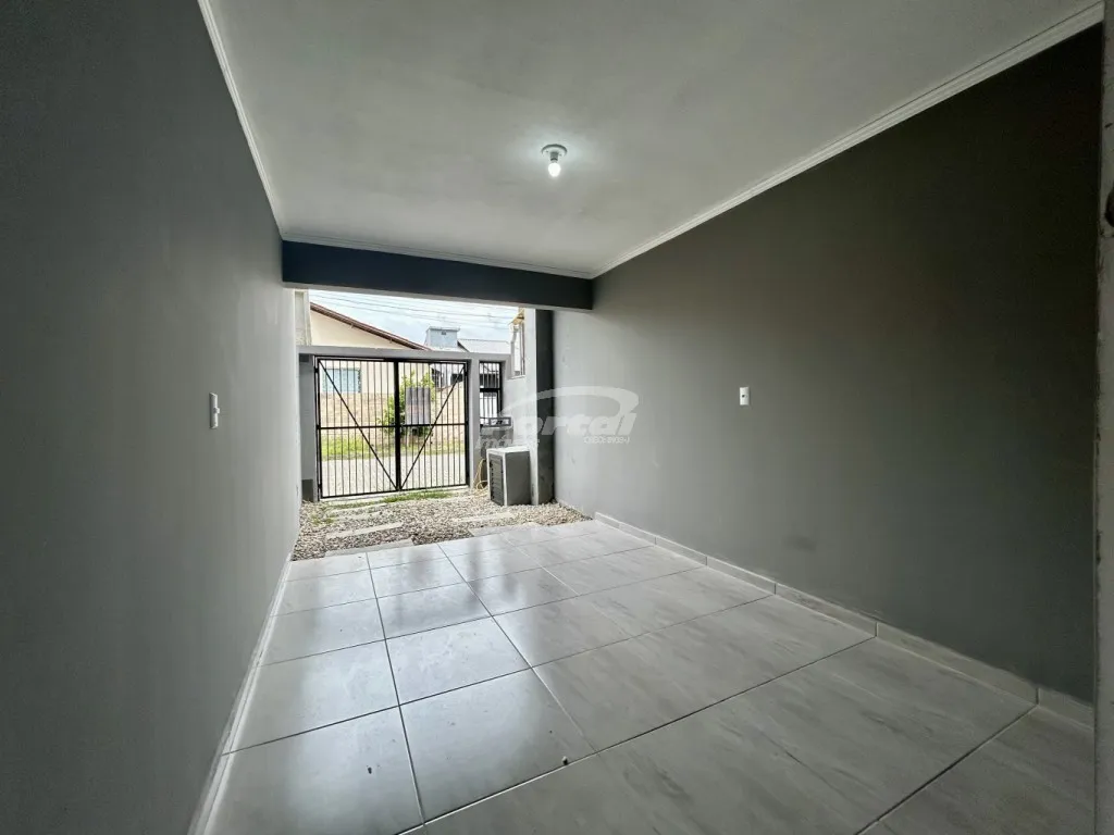 Casa mobiliada a 900 metros do mar, no bairro Itacolomi em Balneário Piçarras/SC (Cód. 23508) — foto 6