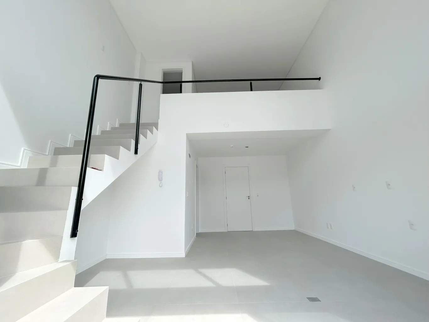 Loft com terraço no Bairro Vila Nova em Blumenau/SC Ref. 1660 - foto 1