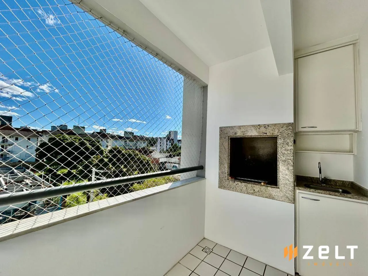Apartamento com 3 dormitórios para alugar, 75 m por R$ 2.300,00/mês - Água Verde - Blumenau/SC — foto 2