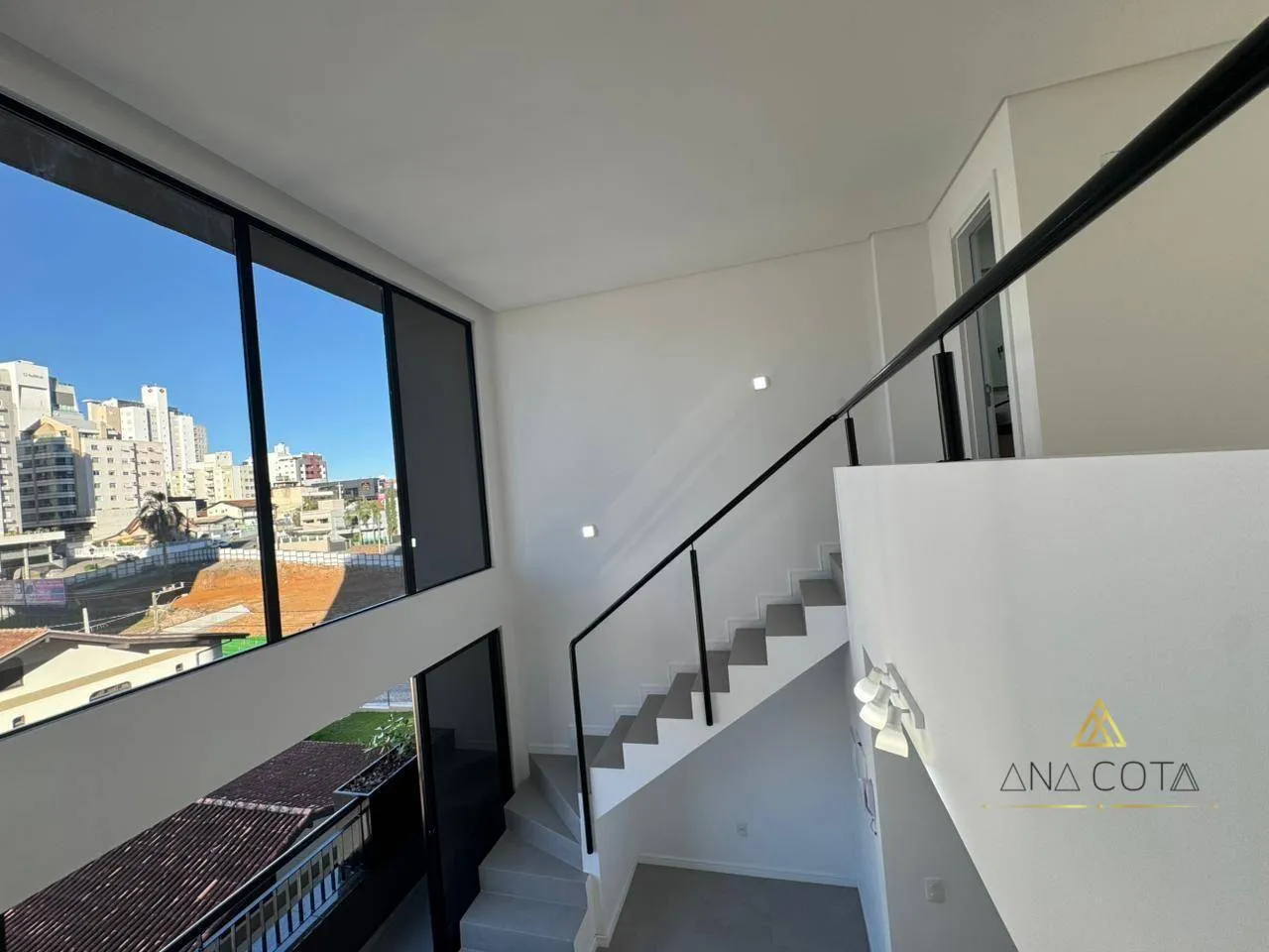 Apartamento Duplex com 1 dormitório para alugar, 60 m por R$ 3.300/mês - Vila Nova - Blumenau/SC — foto 3