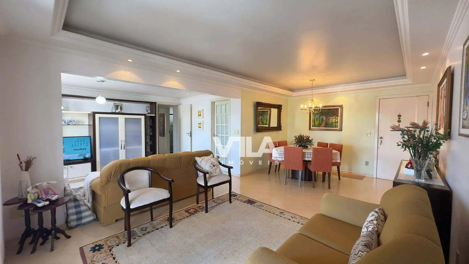 Apartamento Amplo com uma Suíte e um Quarto e 2 Vagas Individuais - foto 1