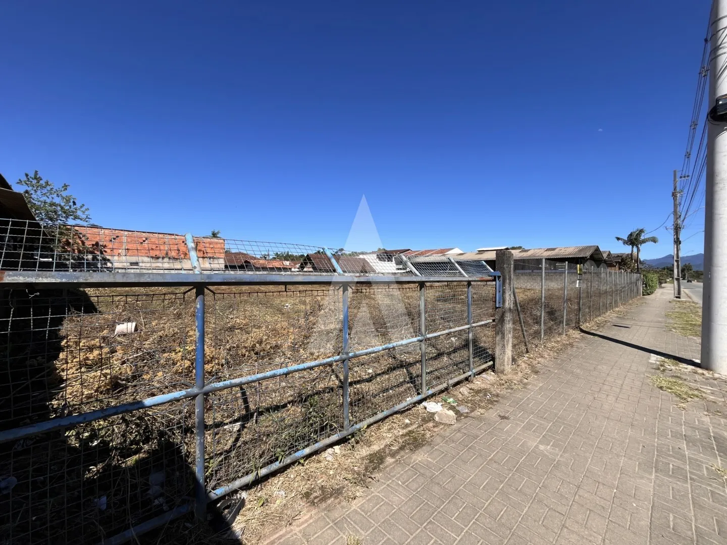 Terreno para alugar, 1080m² no Jardim Sofia, Joinville - foto 1