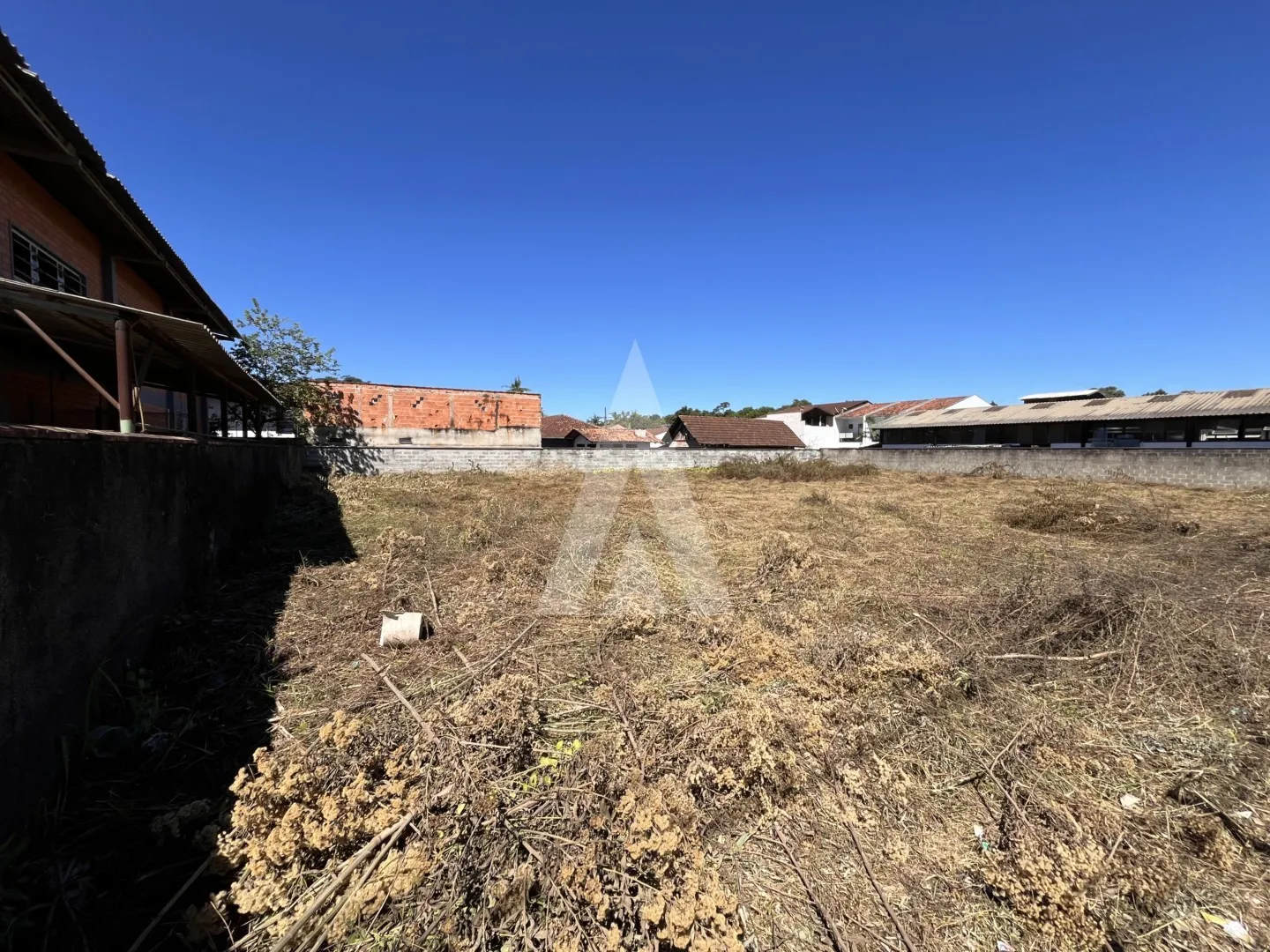 Terreno comercial no bairro Pirabeiraba com 1080 m. — foto 2