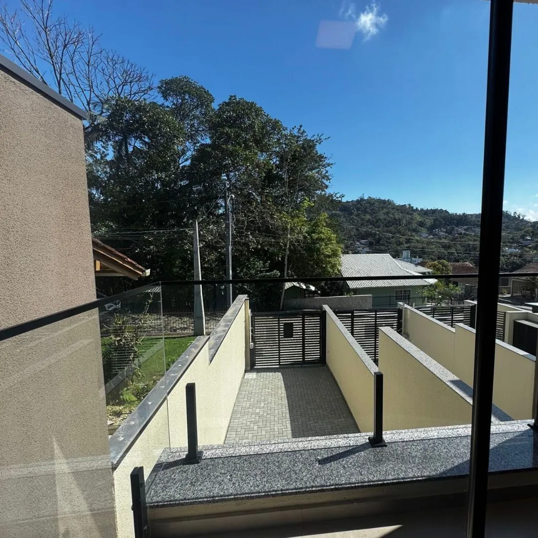 Sobrado Bem Localizado — foto 2