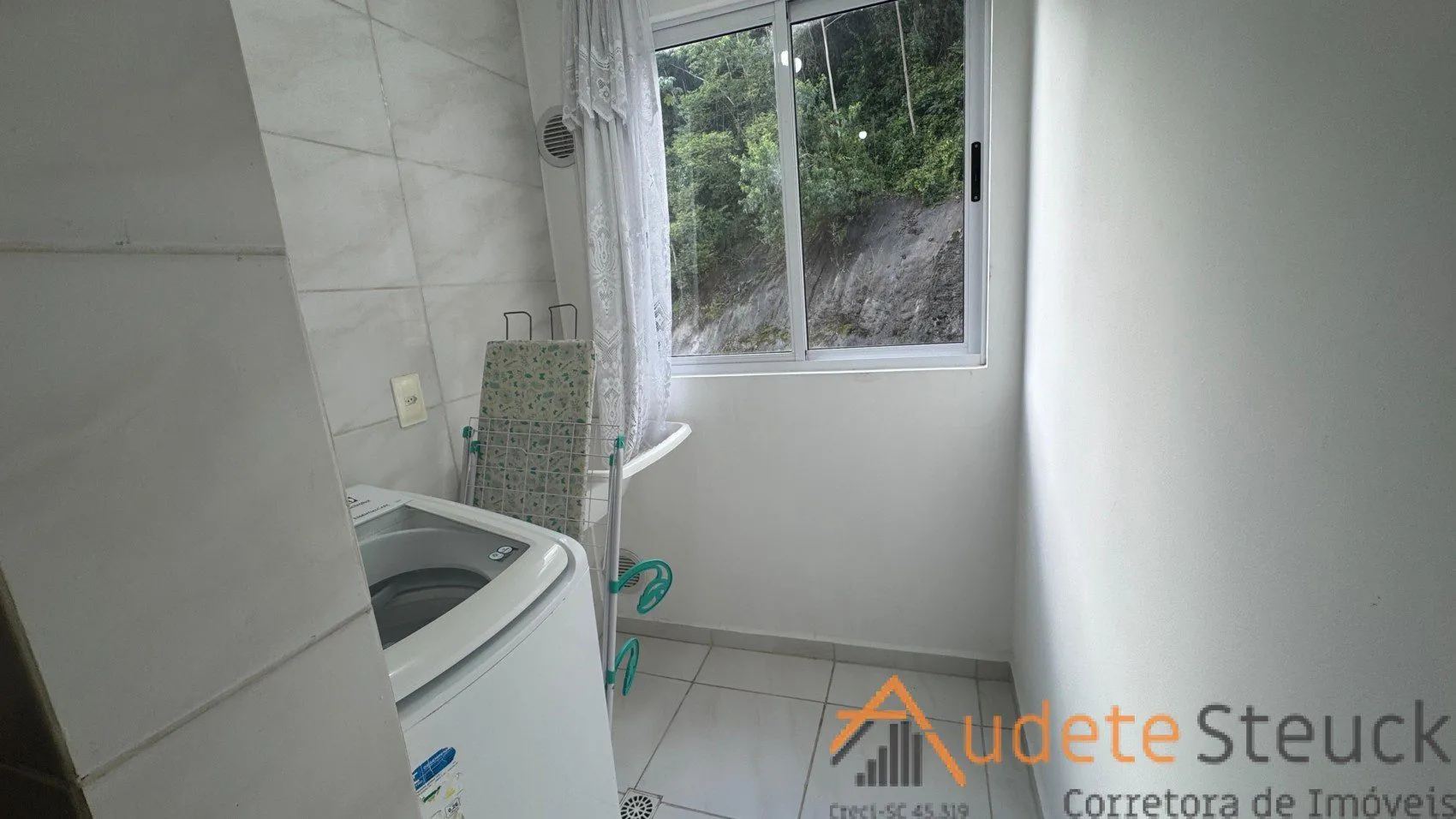 Apartamento no Bairro Passo Manso -Mobiliado — foto 4