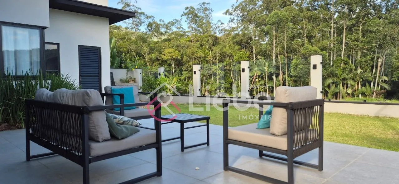 Casa Lindíssima no Residencial Green Park na cidade de Pomerode com 182,43m de área construída. — foto 5