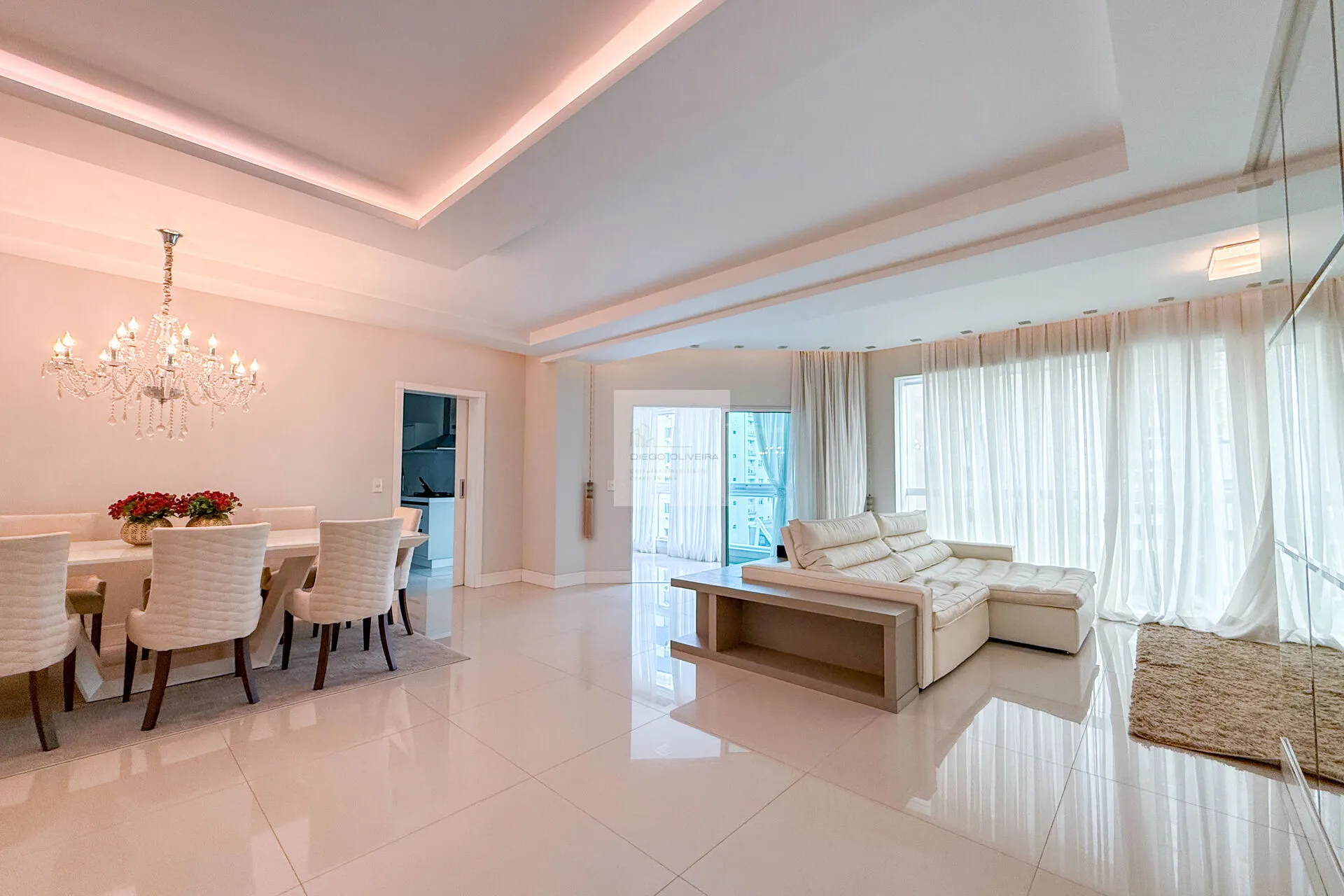 Apartamento mobiliado e Itapema-Meia praia a poucos metros do mar ! — foto 4