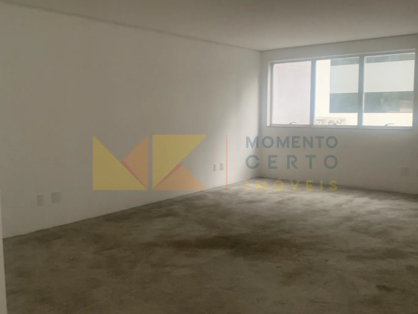 Sala Comercial Nova no centro de Blumenau para venda! — foto 7