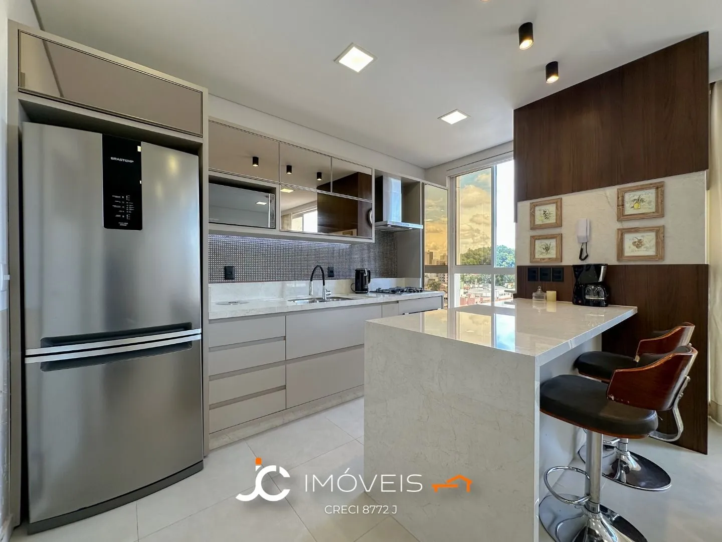 Apartamento com 2 suítes e 2 vagas - Bairro: Velha — foto 4