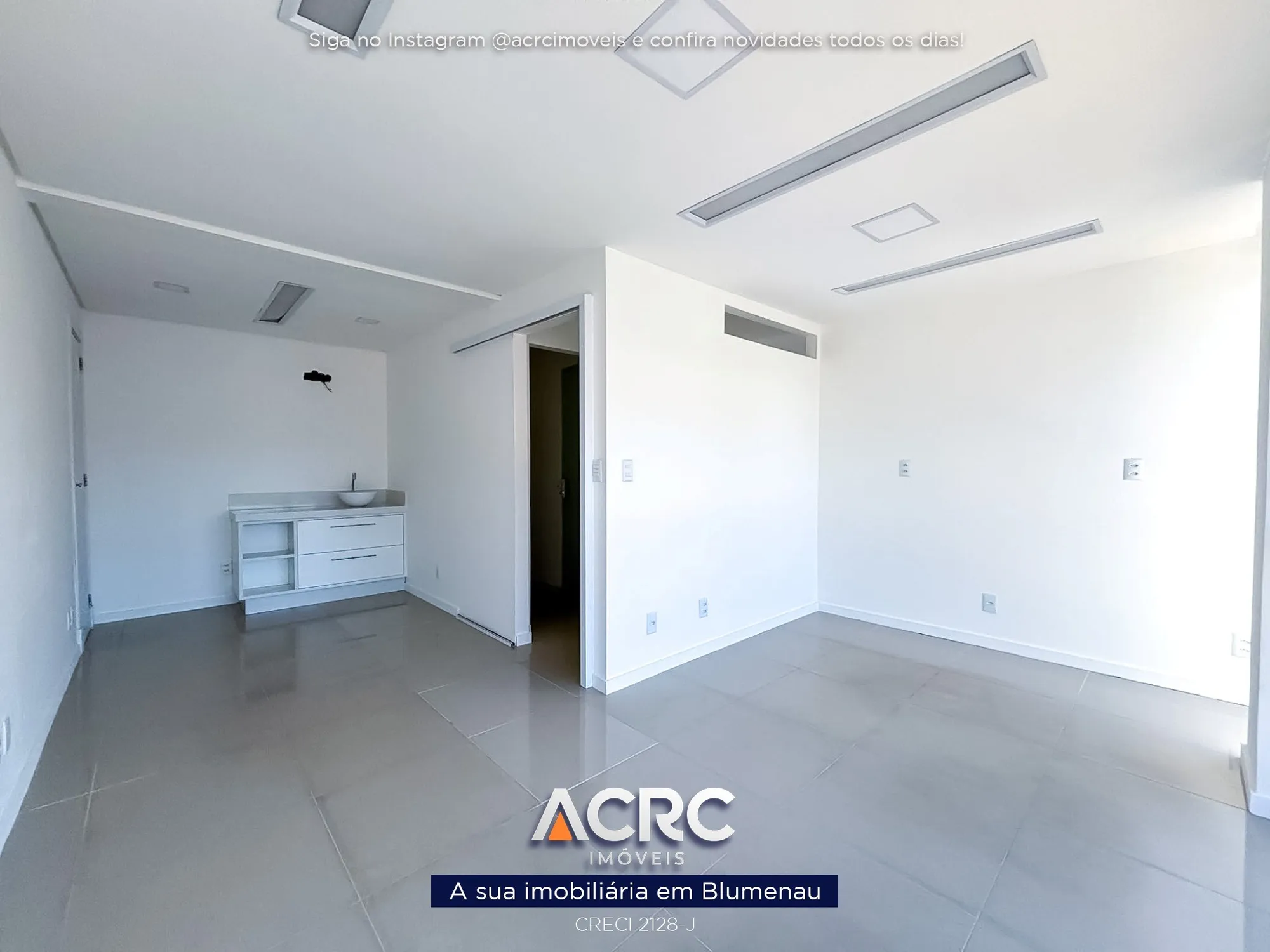 ACRC Imóveis - SA01406 - Sala Comercial para Locação no Bairro Jardim Blumenau — foto 3