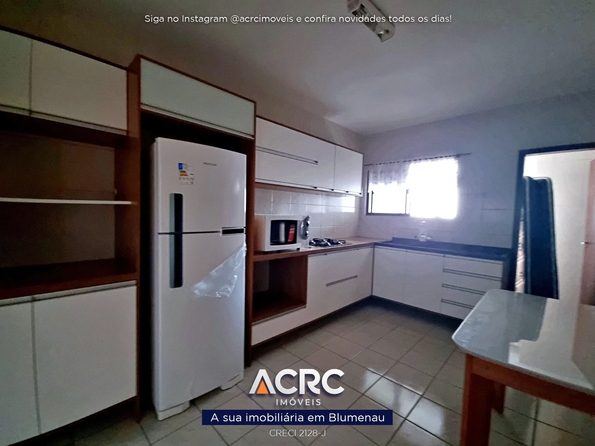 ACRC Imóveis - AP10242 - Apartamento para locação no bairro Vila Nova em Blumenau — foto 2