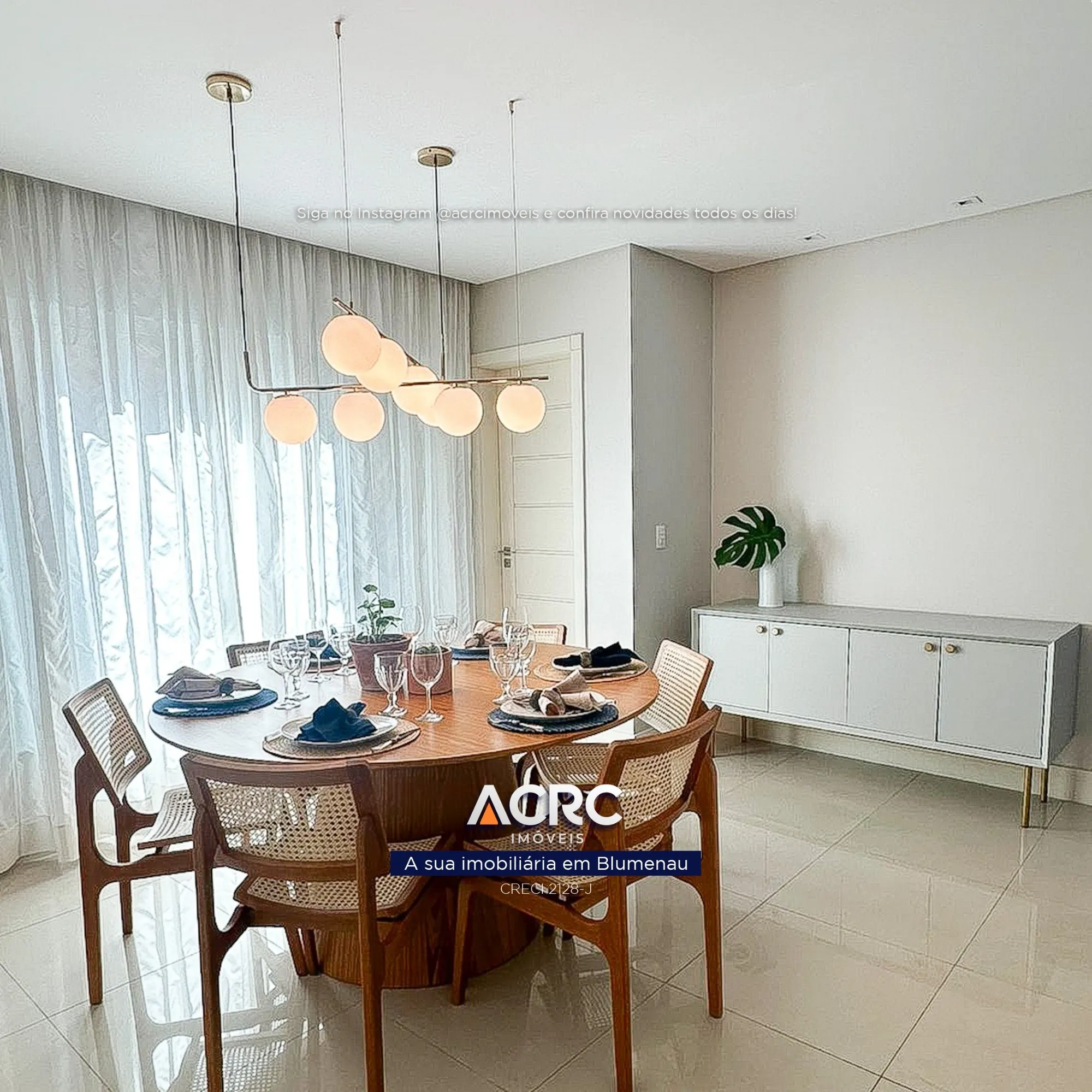 ACRC Imóveis - - Casa para Venda no Bairro Itoupava Seca em Blumenau. — foto 4