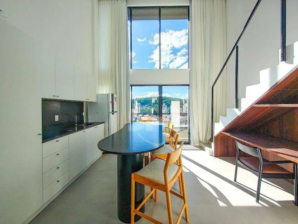 Apartamento com 1 dormitório para alugar, 53 m por R$ 3.910,00/mês - Vila Nova - Blumenau/SC — foto 2