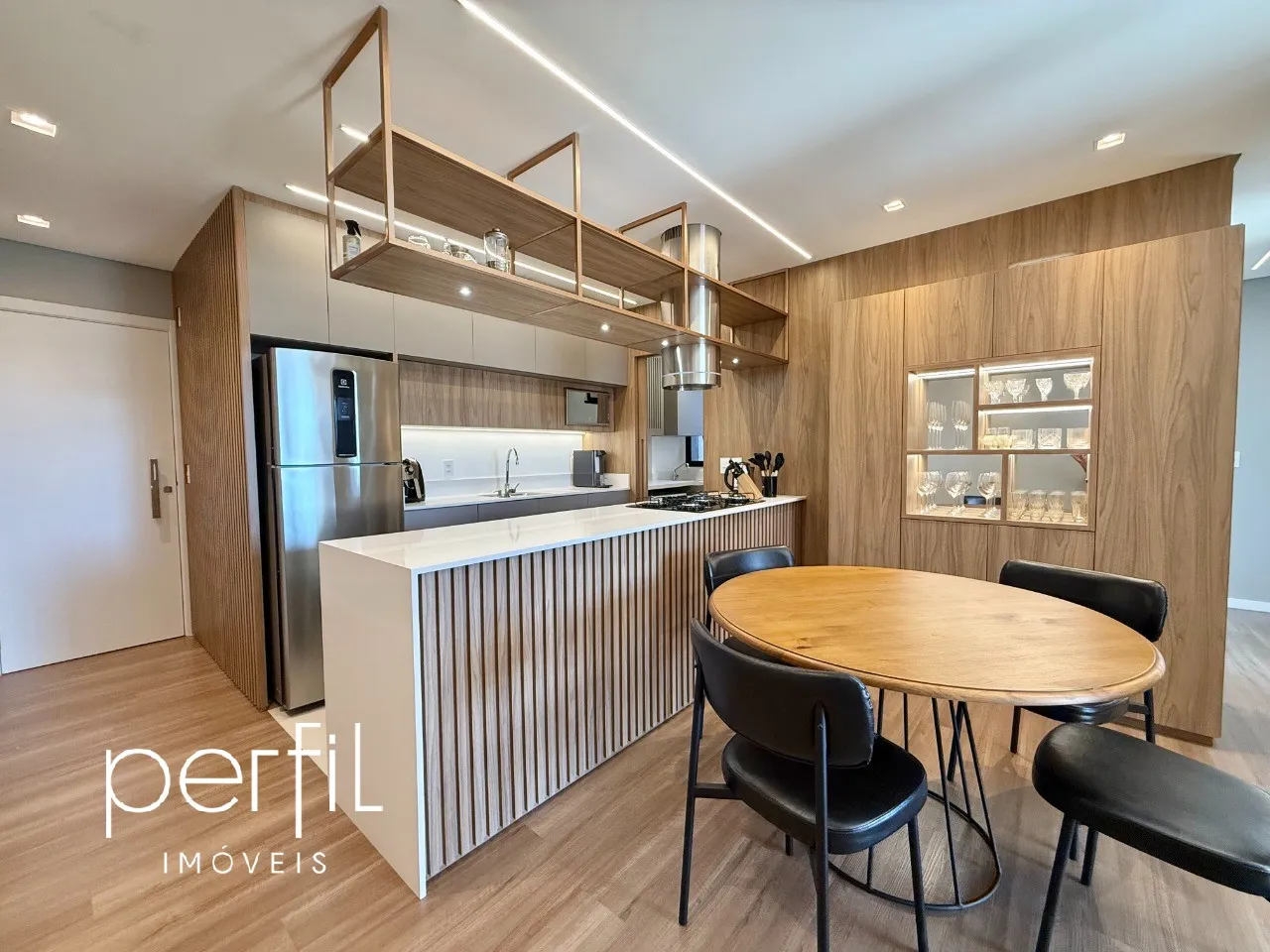 Apartamento à venda com 3 quartos e 1 suíte, 2 vagas, 83m² no Anita Garibaldi, Joinville — foto 5