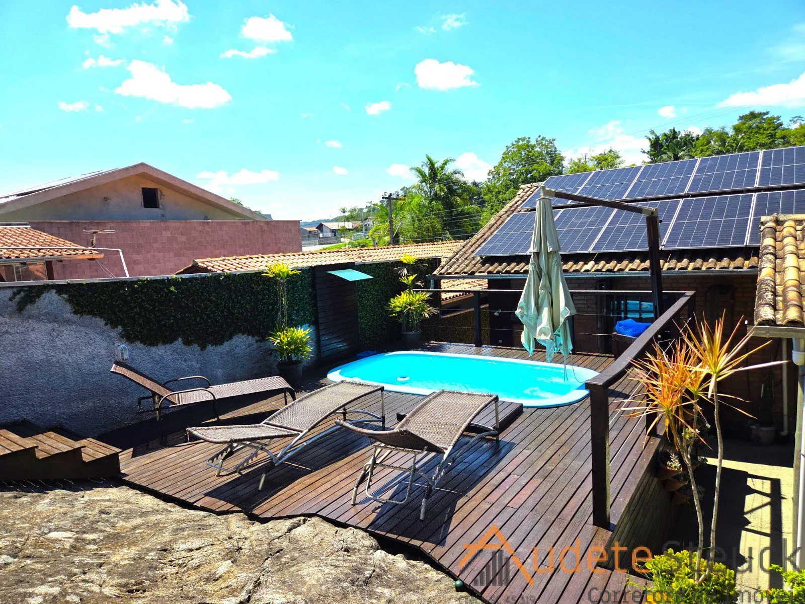 Casa no bairro Água Verde — foto 2