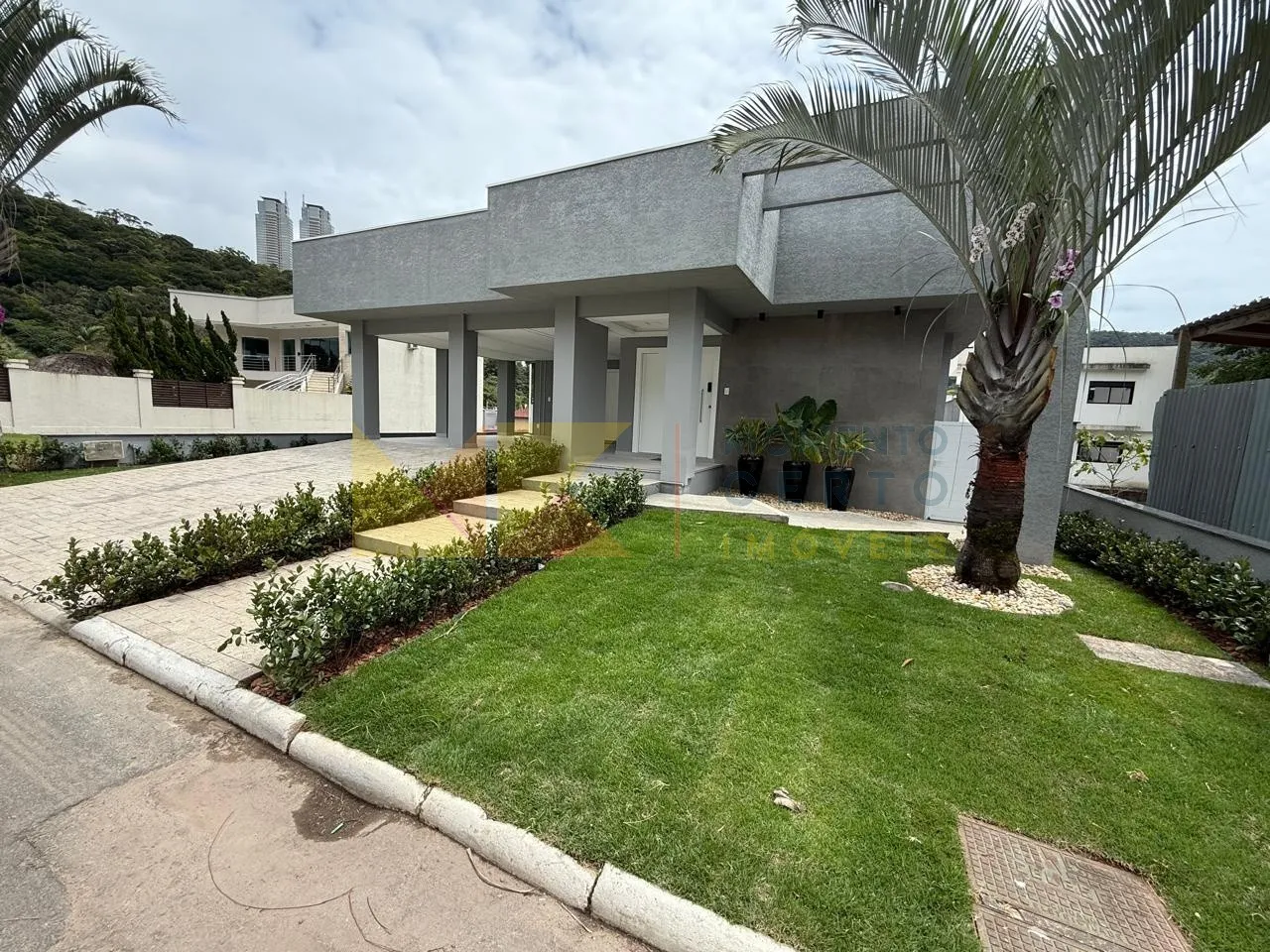 Casa alto padrão Condomínio Bella Vista em BC — foto 2