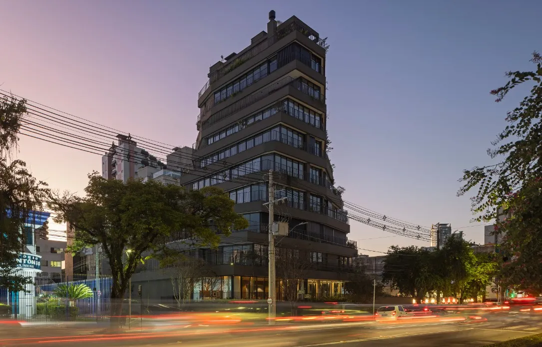 Apartamento 3 Dormitórios (3 suítes) e 611 m no Bairro Jardim Blumenau — foto 2