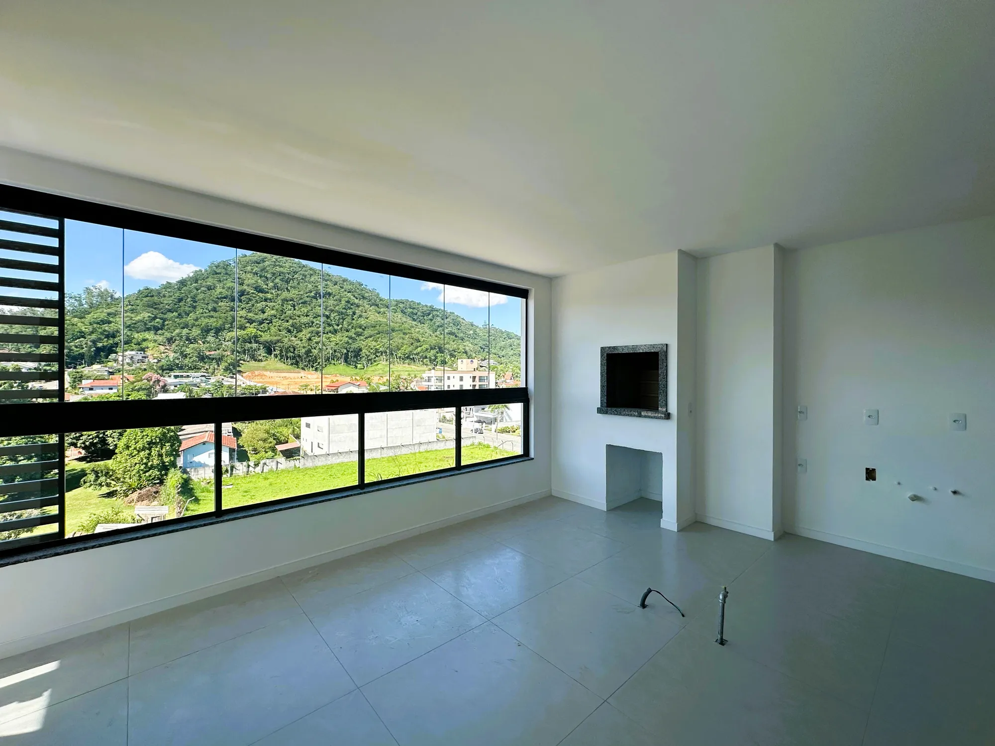 Apartamento Novo no Bairro Estados! - foto 1