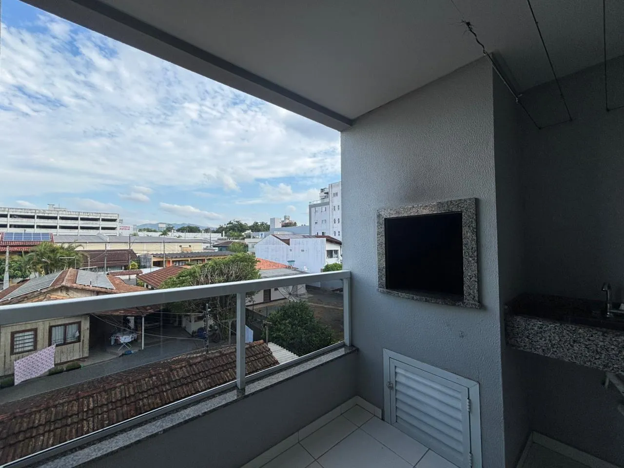 APARTAMENTO PARA LOCAÇÃO — foto 2