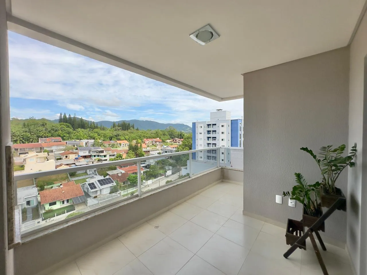 APARTAMENTO MOBILIADO BAIRRO ESTADOS - foto 1