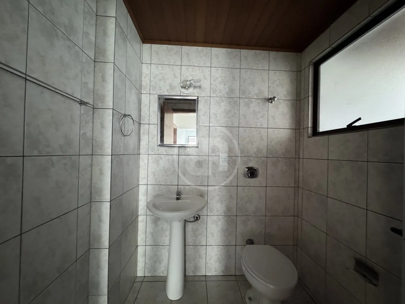 Apartamento de 2 Dormitórios (sendo 01 suíte) com sacada nos dormitórios, localizado ao lado da praça do estudante, no bairro Vila Nova em Blumenau/SC — foto 7