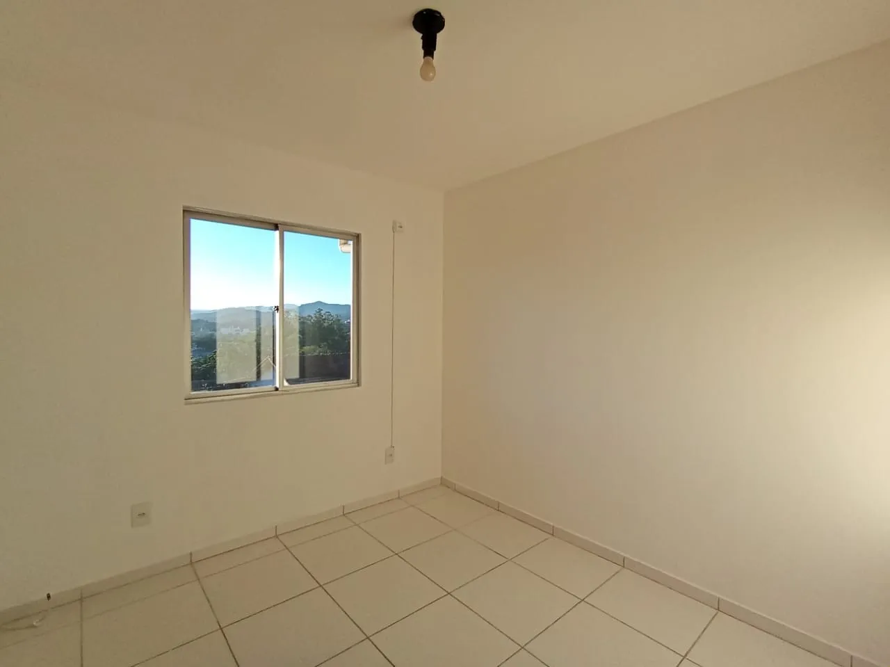 Lindo Apartamento de 03 dormitórios 01 banheiro no bairro Itoupava Norte em Blumenau, SC. — foto 7