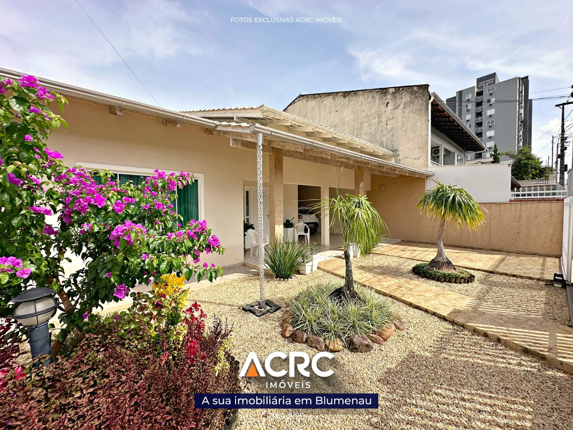 ACRC Imóveis - Casa semi mobiliada para venda no Bairro Água Verde em Blumenau — foto 3