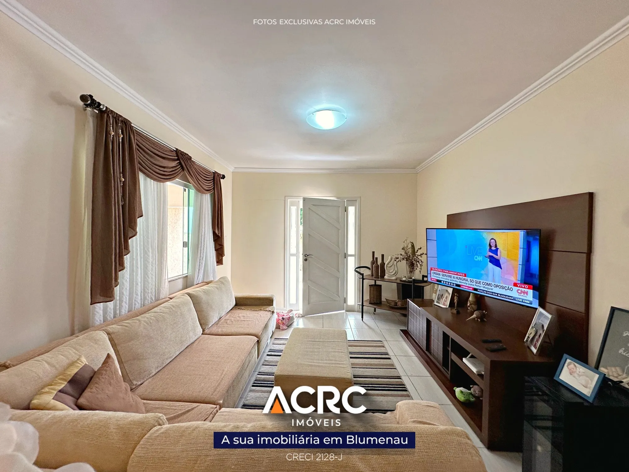 ACRC Imóveis - Casa semi mobiliada para venda no Bairro Água Verde em Blumenau — foto 4