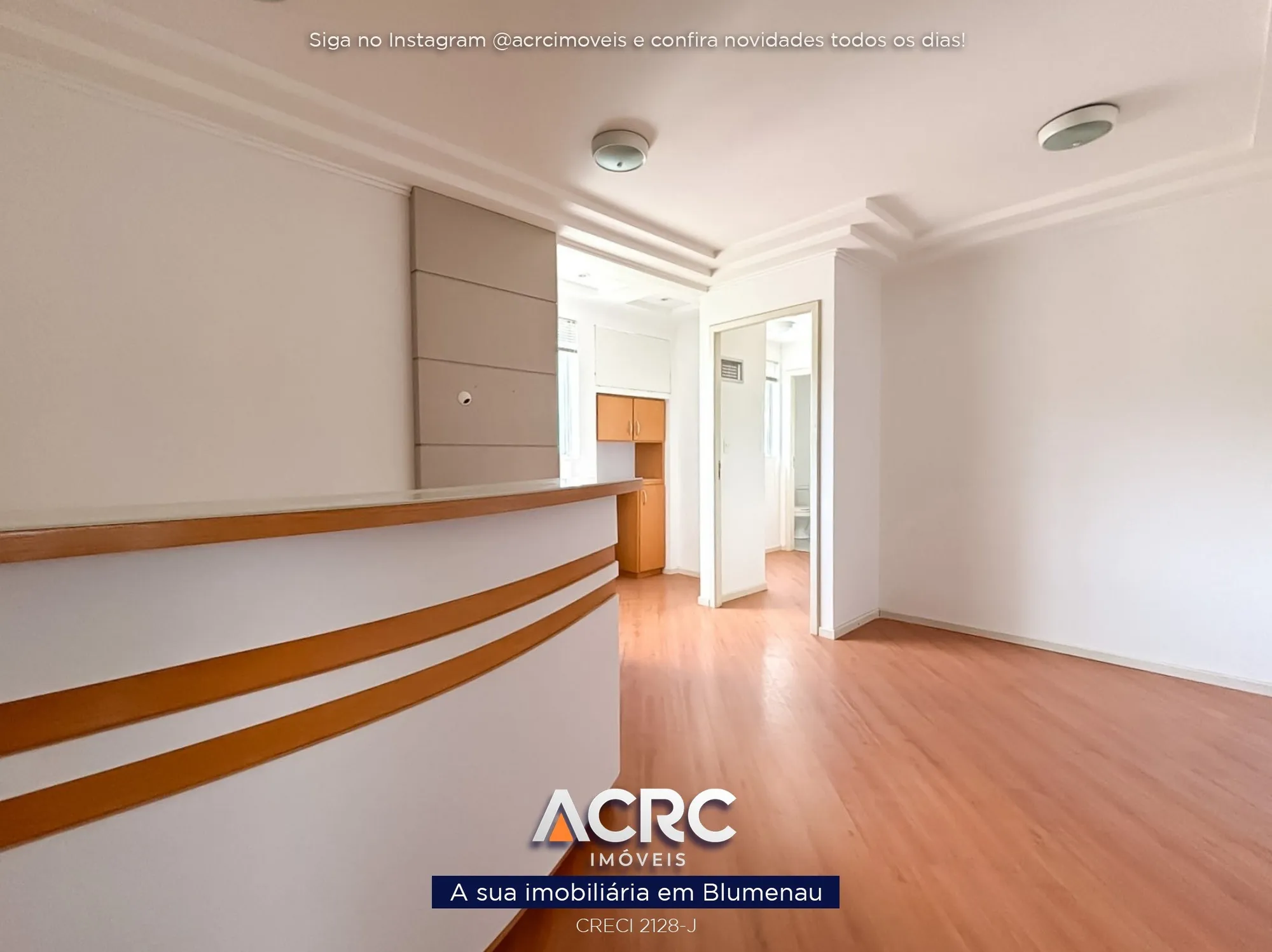 ARCR Imóveis - SA01407 - Sala Comercial para Venda no Bairro Garcia em Blumenau — foto 2