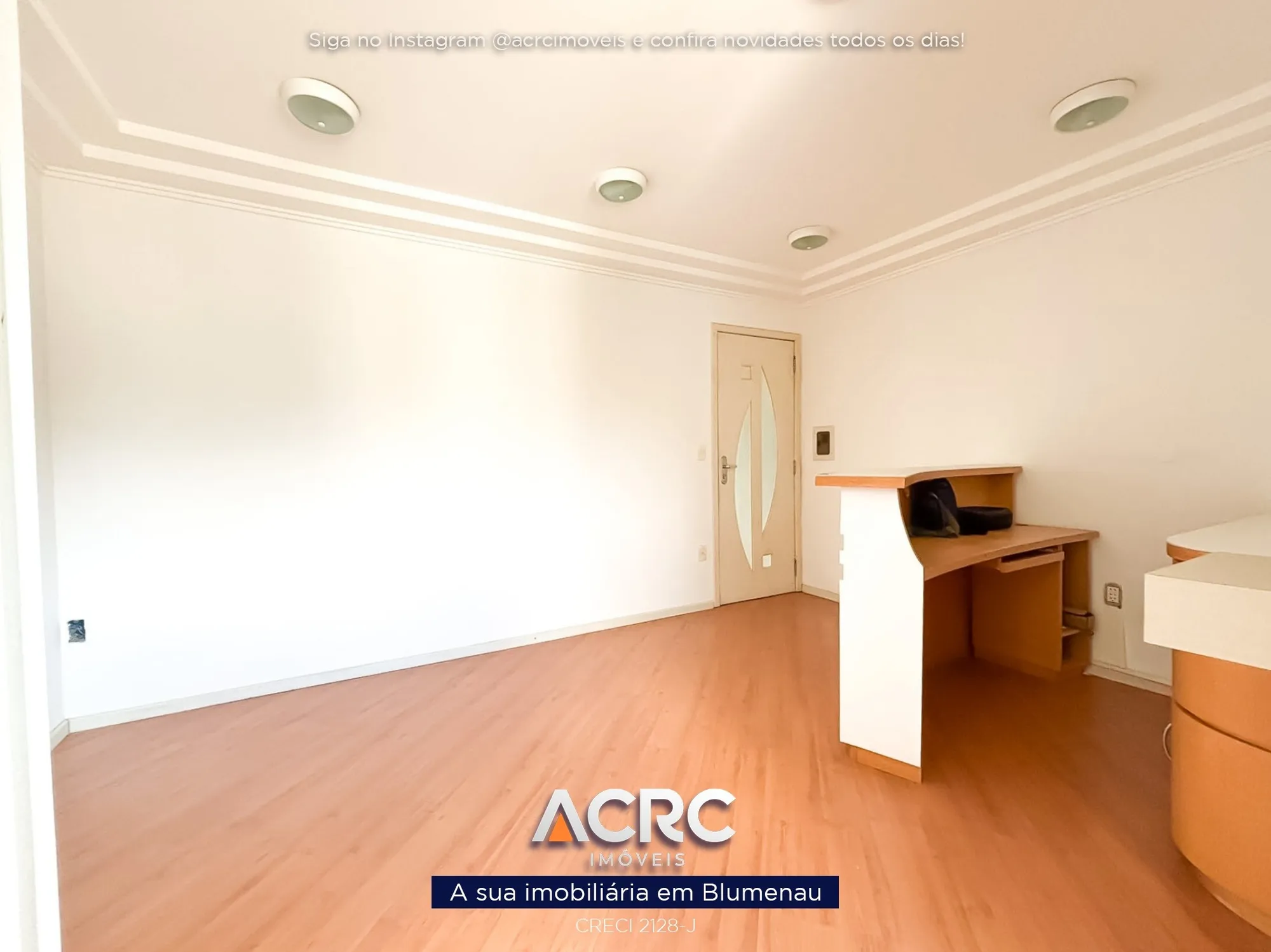 ARCR Imóveis - SA01407 - Sala Comercial para Venda no Bairro Garcia em Blumenau — foto 4