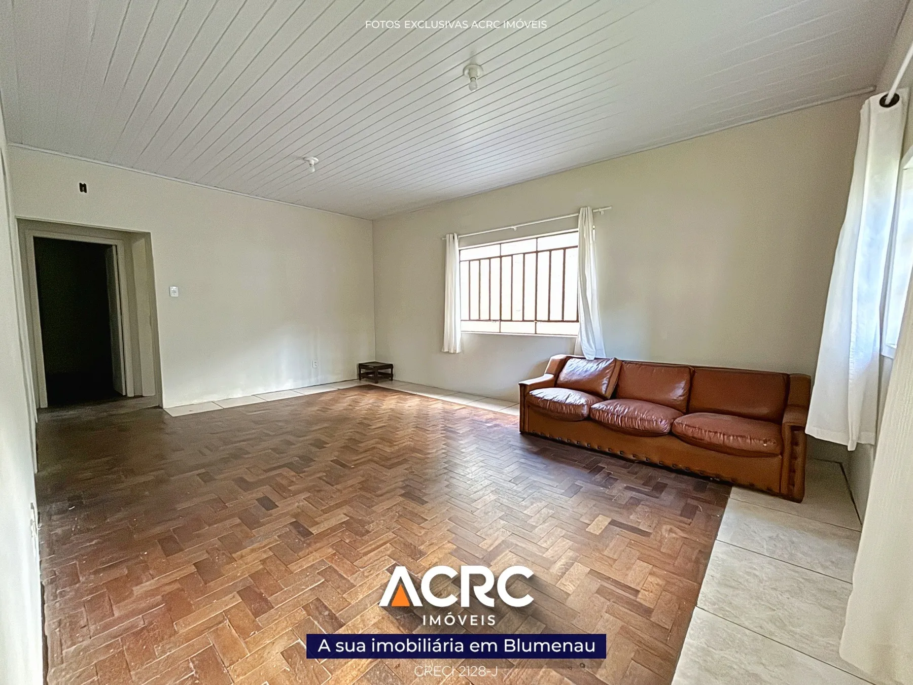 ACRC Imóveis - Casa para venda em Blumenau no bairro Ponta Aguda — foto 2