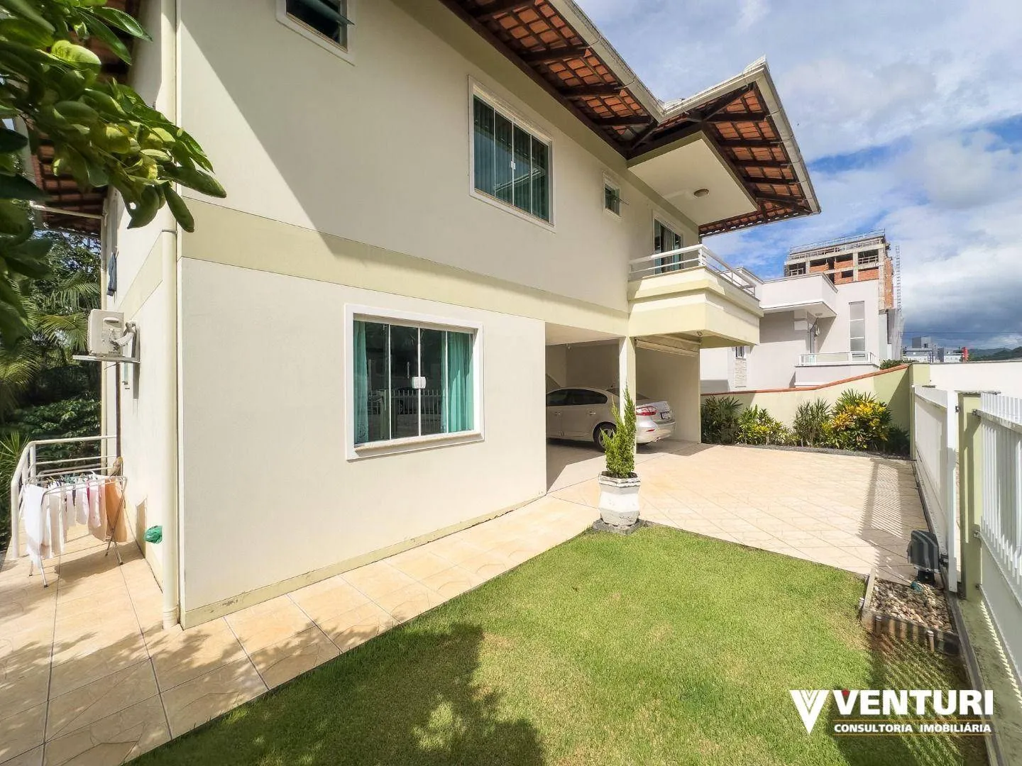 Casa com 4 dormitórios à venda, 199 m por R$ 950.000,00 - Velha - Blumenau/SC - foto 1