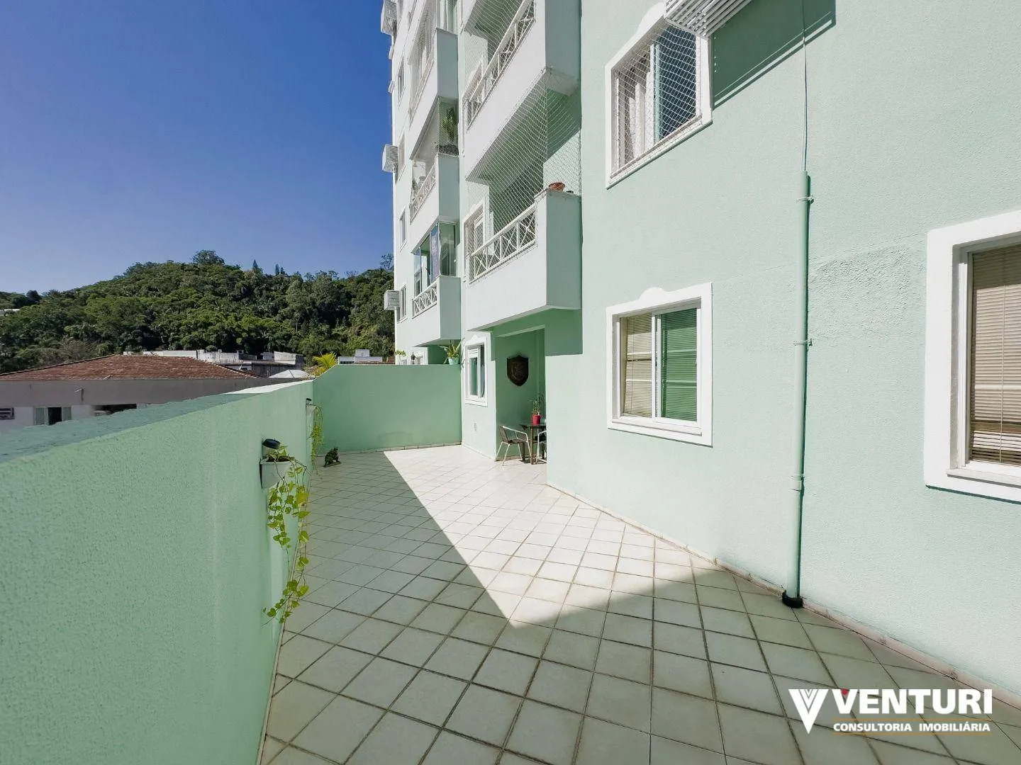Apartamento com TERRAÇO à venda, 70 m por R$ 550.000 - Victor Konder - Blumenau/SC — foto 2