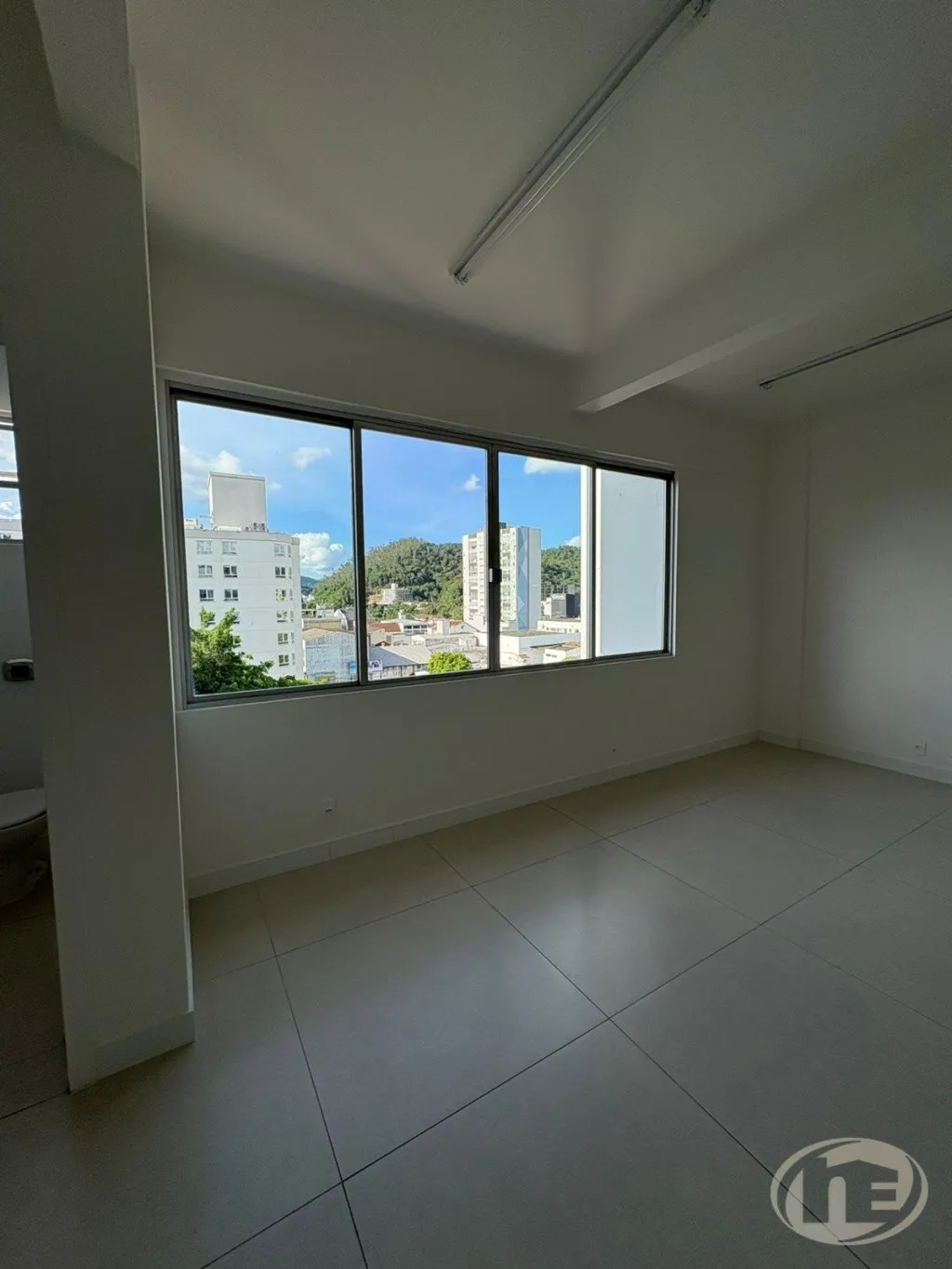 SALA COMERCIAL CENTRO COM 34 M — foto 5