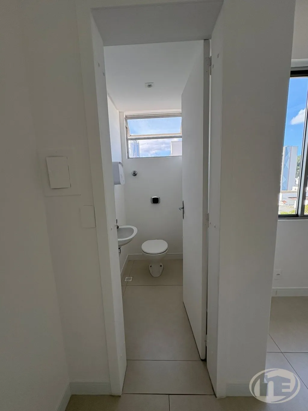 SALA COMERCIAL CENTRO COM 34 M — foto 7