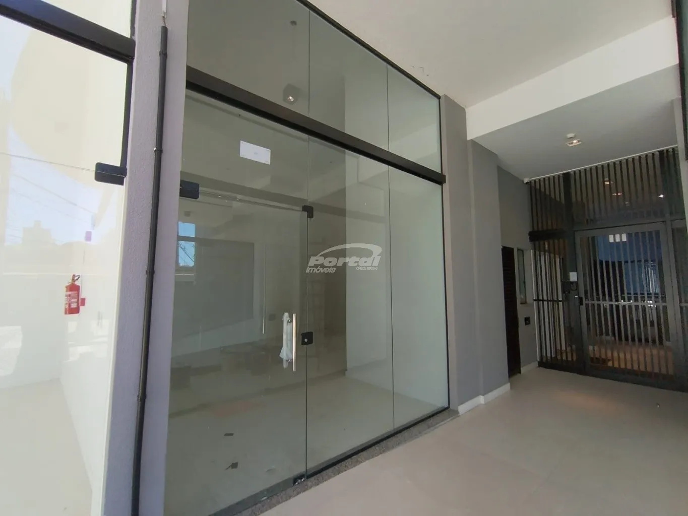 Sala comercial para locação no bairro Velha. - foto 1