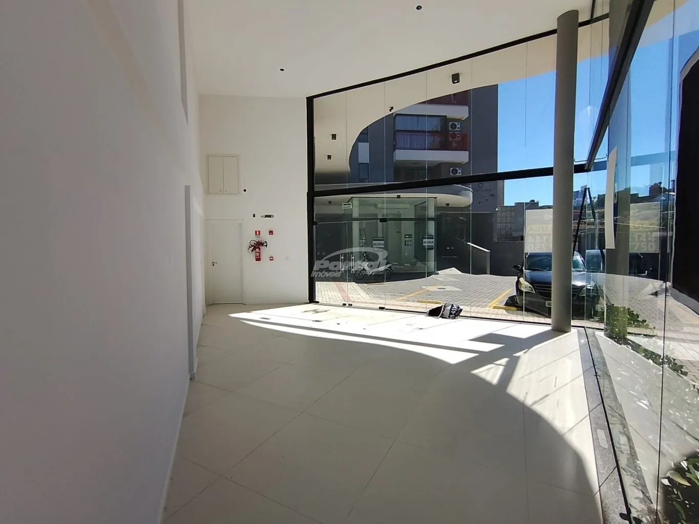 Sala comercial para locação no bairro Velha. — foto 4