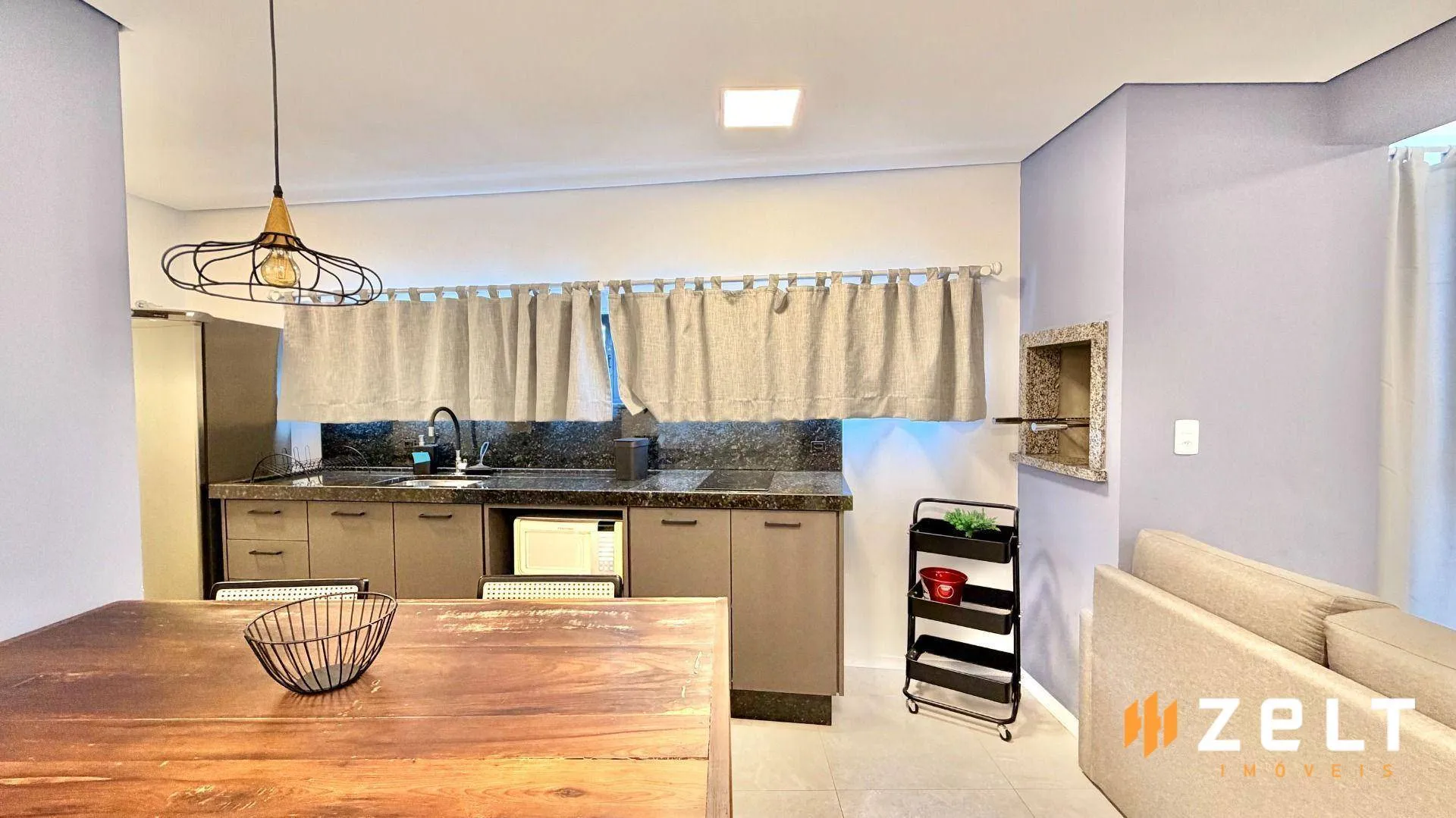 Apartamento com 1 dormitório para alugar, 50 m por R$ 3.007,20/mês - Velha - Blumenau/SC - foto 1