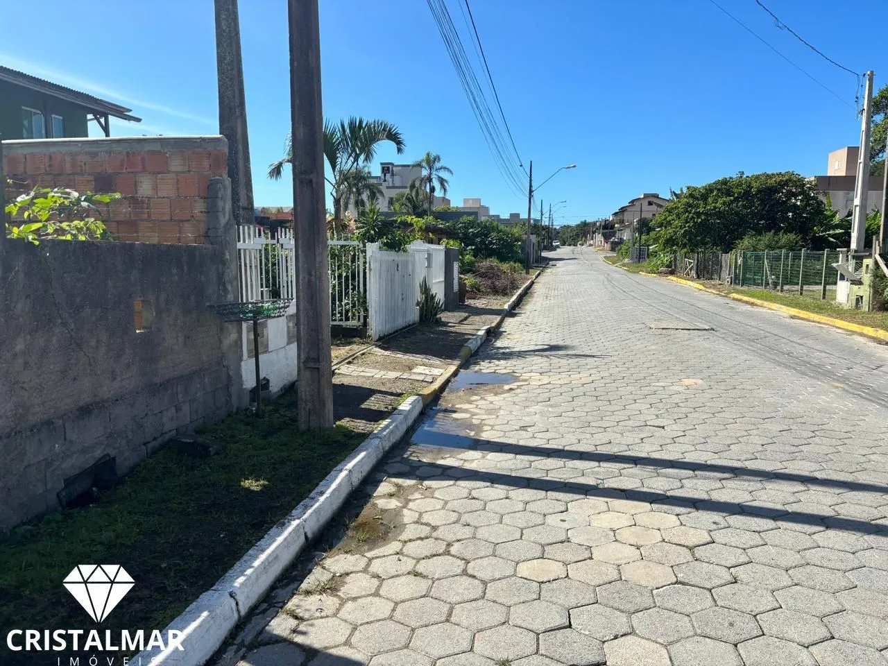 Terreno Murado, plano, Sol da manhã, 1500 metros da Praia de Bombas SC — foto 5