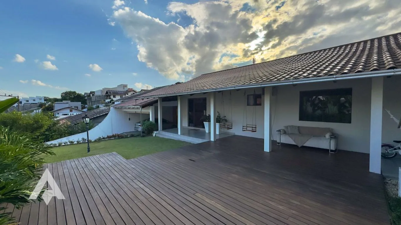 Casa com 3 dormitórios à venda por R$ 950.000,00 - Bairro Itoupava Norte - Blumenau/SC — foto 2