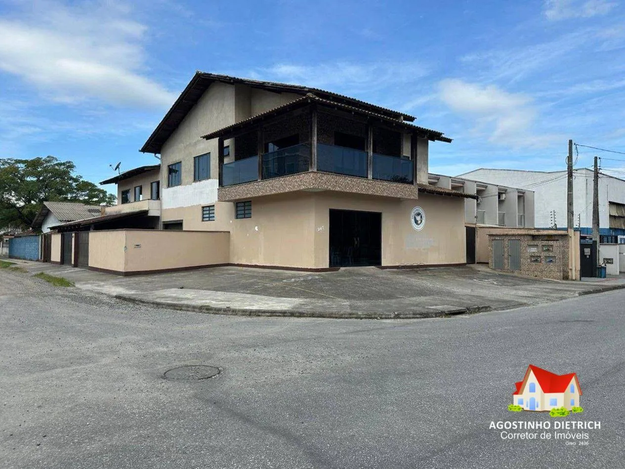 Sobrado Residencial / Comercial C/Aprox.590,00 m2 C/03 Aptos + Sala Comercial e C/Terreno de Esquina de 502,00 m2 No Bairro Aventureiro! - foto 1