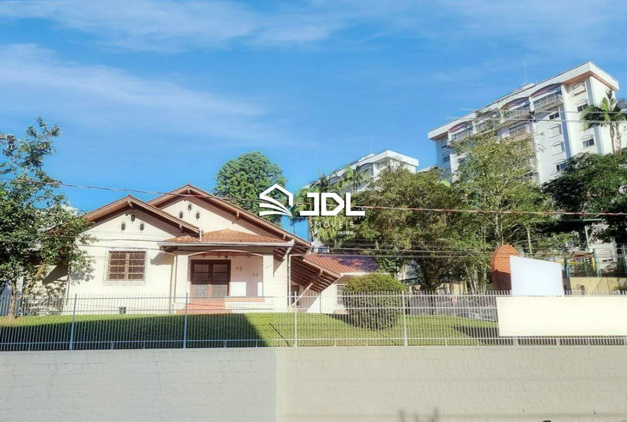 CASA COMERCIAL À VENDA NA RUA AMAZONAS - BAIRRO GARCIA - foto 1