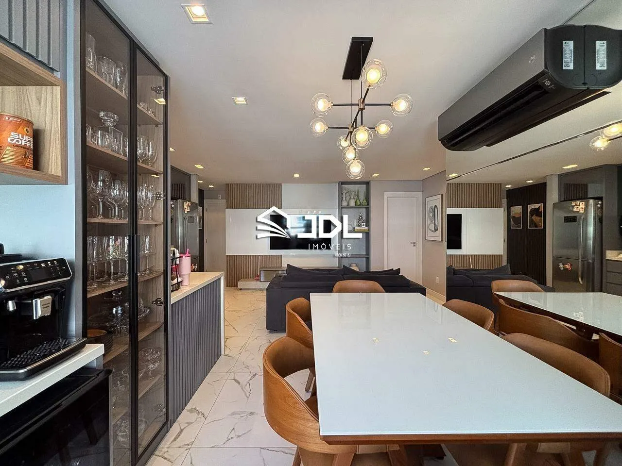 Apartamento à venda com 3 dormitórios na Vila Nova - foto 1