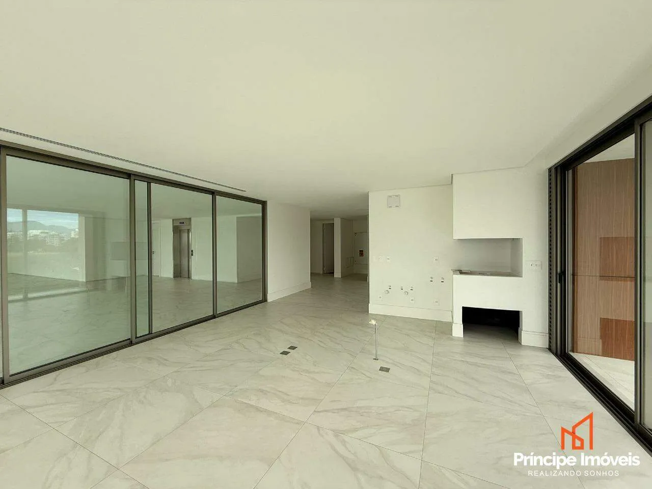 Apartamento com 4 quartos no Anita Garibaldi em Joinville — foto 7