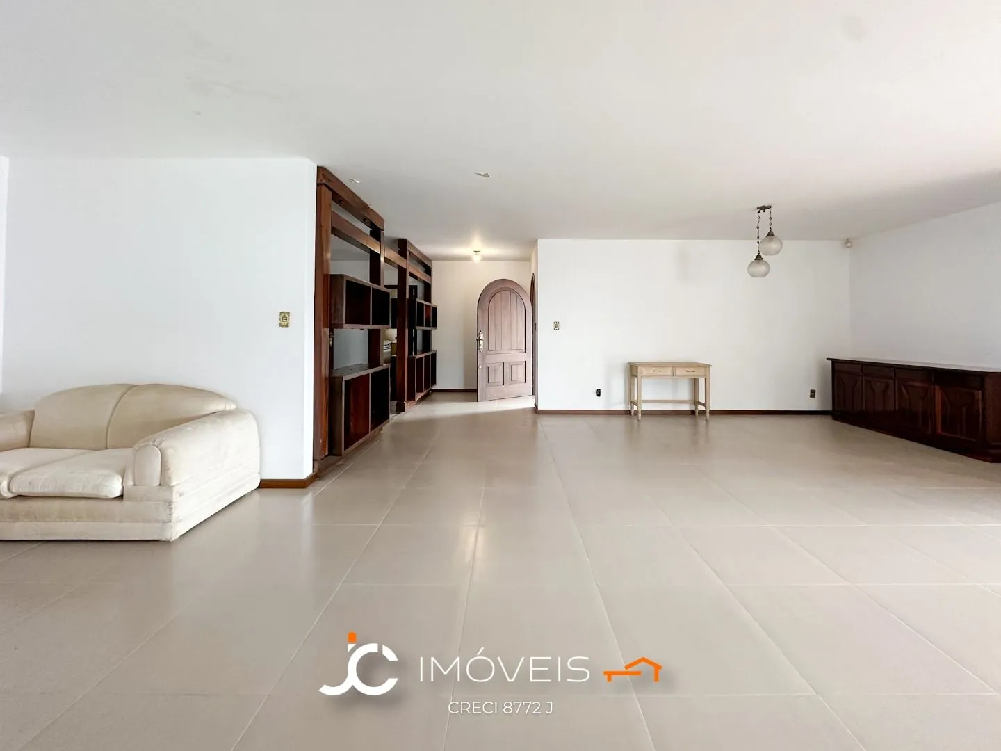 Casa · à venda · 4 quartos · 432m² · Velha, Blumenau